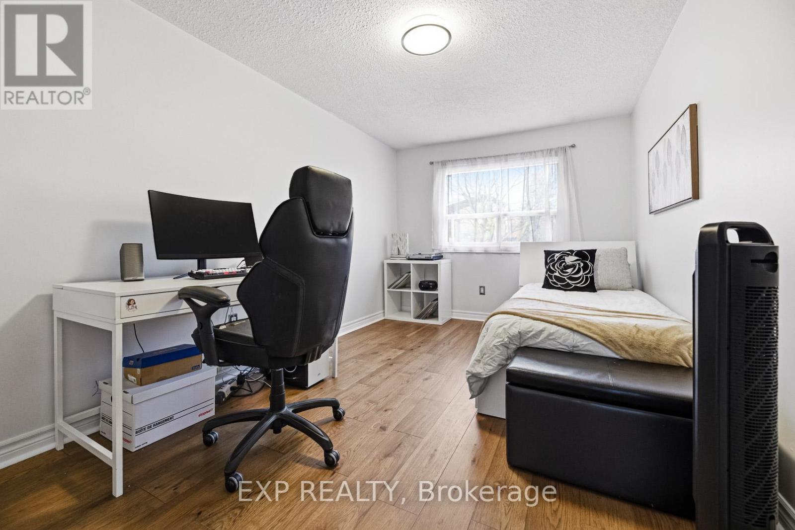 1927 Memory Lane, Pickering, Ontario  L1V 2T9 - Photo 27 - E12977338