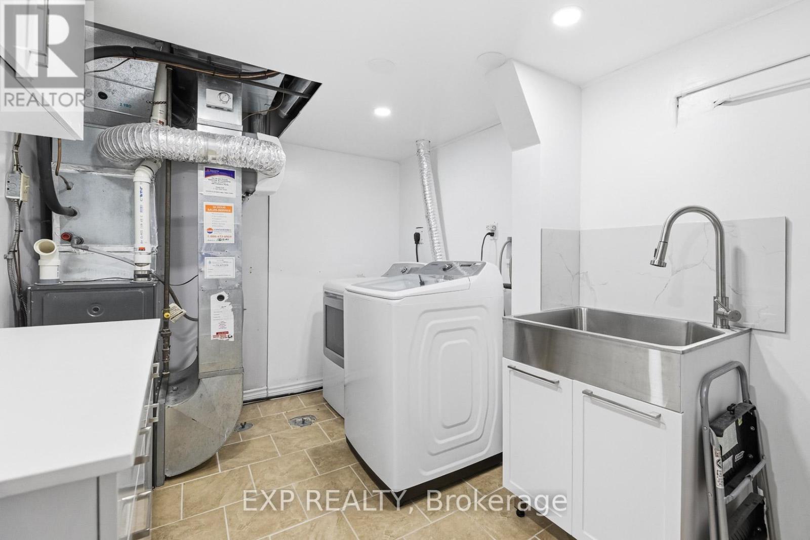 1927 Memory Lane, Pickering, Ontario  L1V 2T9 - Photo 35 - E12977338