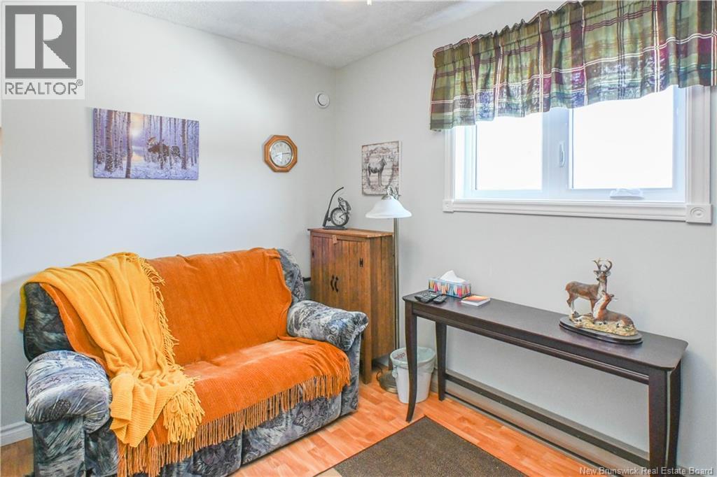 199 Saint-Simon Road, Caraquet, New Brunswick  E1W 1B3 - Photo 35 - NB136827