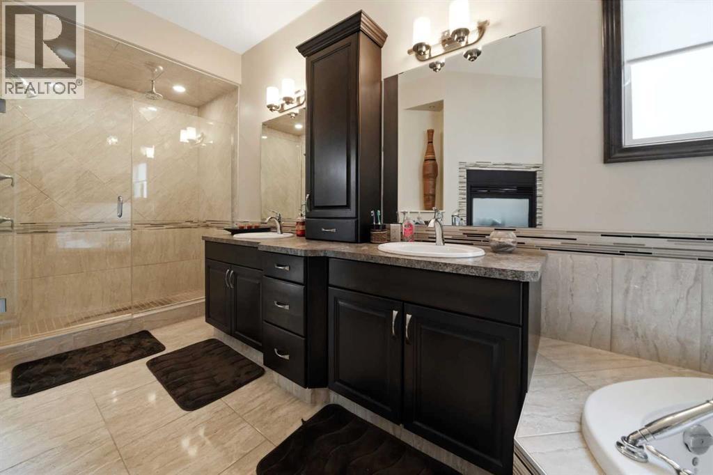 11 Voisin Close, Red Deer, Alberta  T4R 0M8 - Photo 15 - A2298819