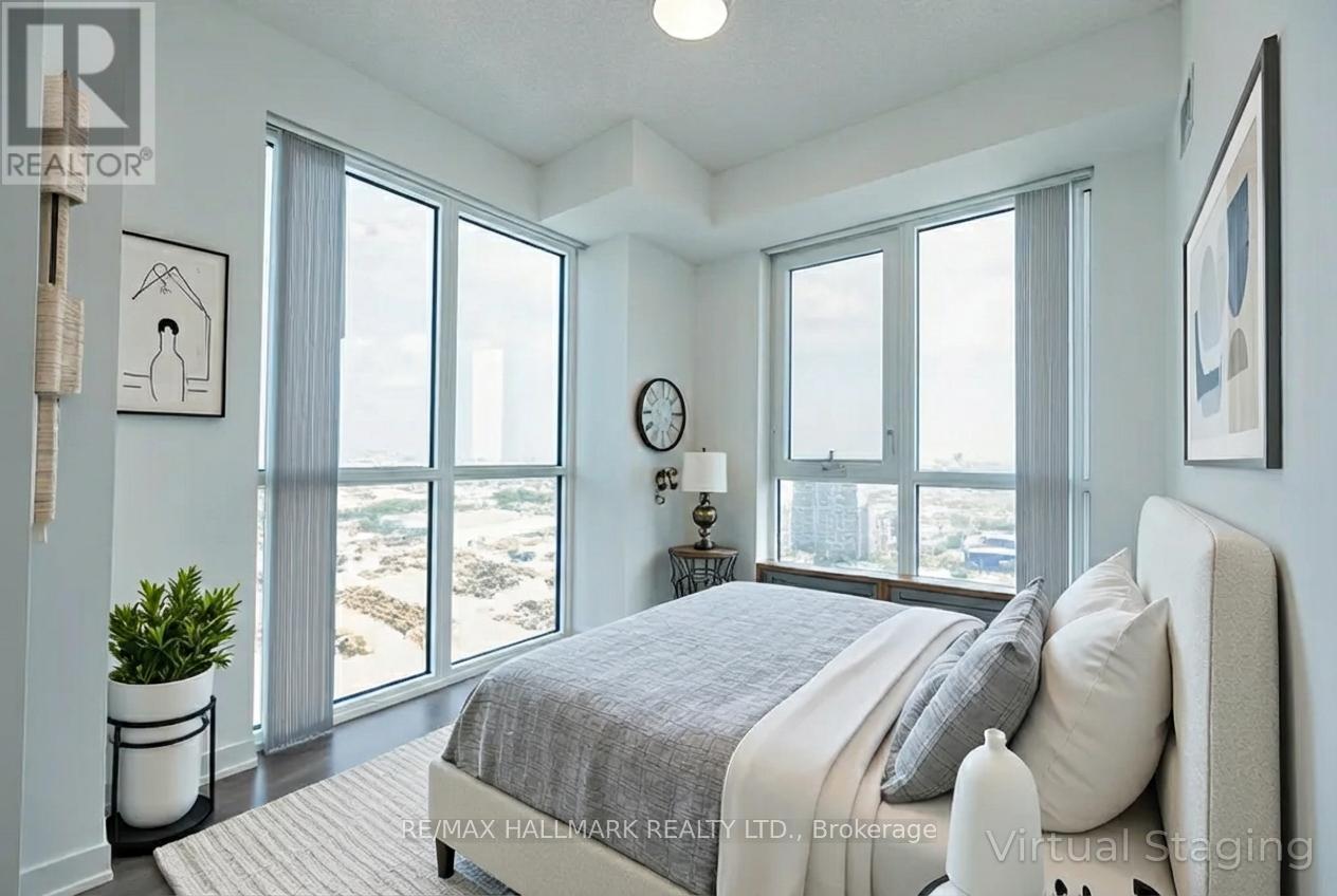 2710 - 28 Interchange Way, Vaughan, Ontario  L4K 0P8 - Photo 10 - N12977286