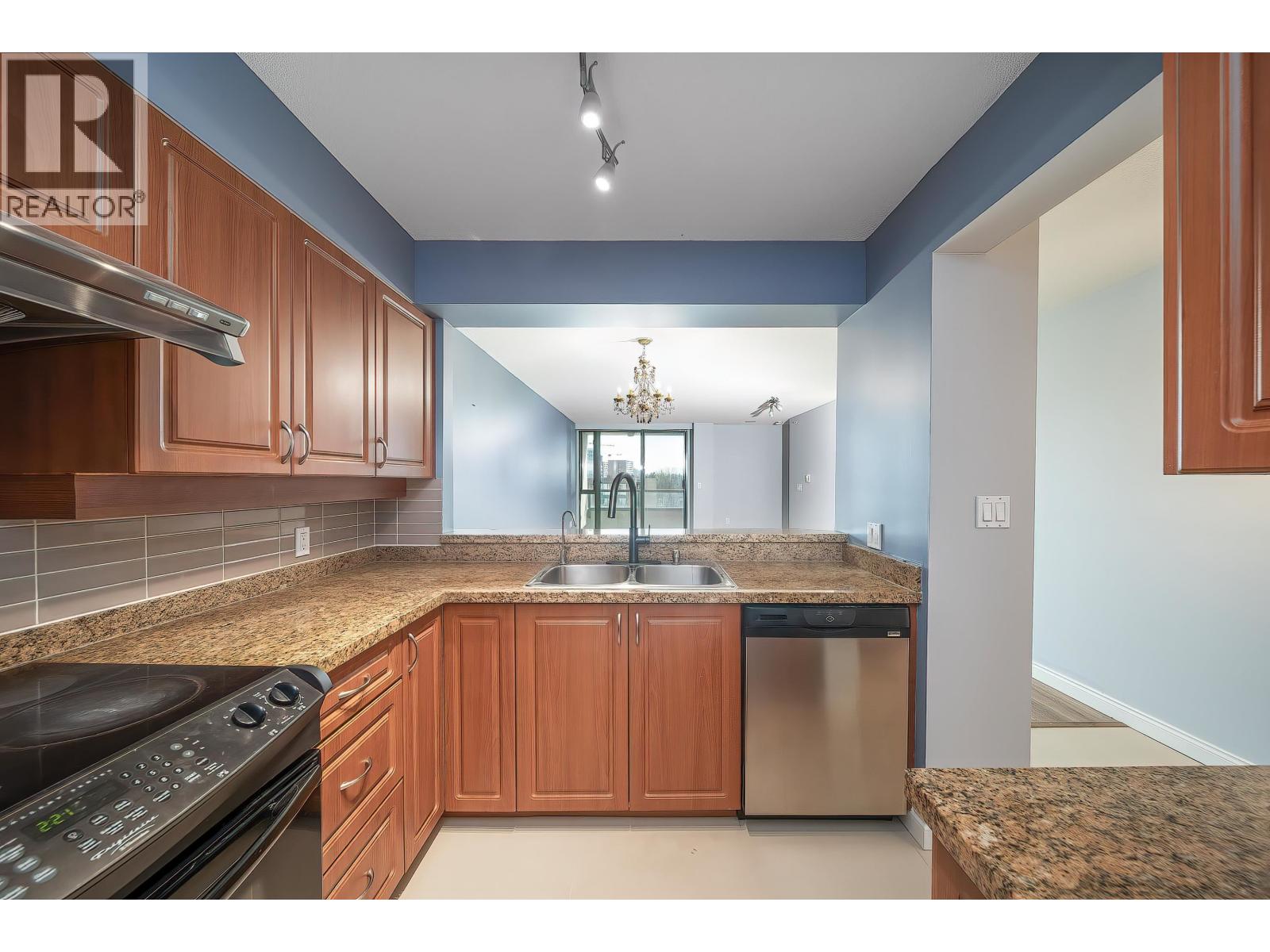 1011 7380 Elmbridge Way, Richmond, British Columbia  V6X 4A1 - Photo 9 - R3108027