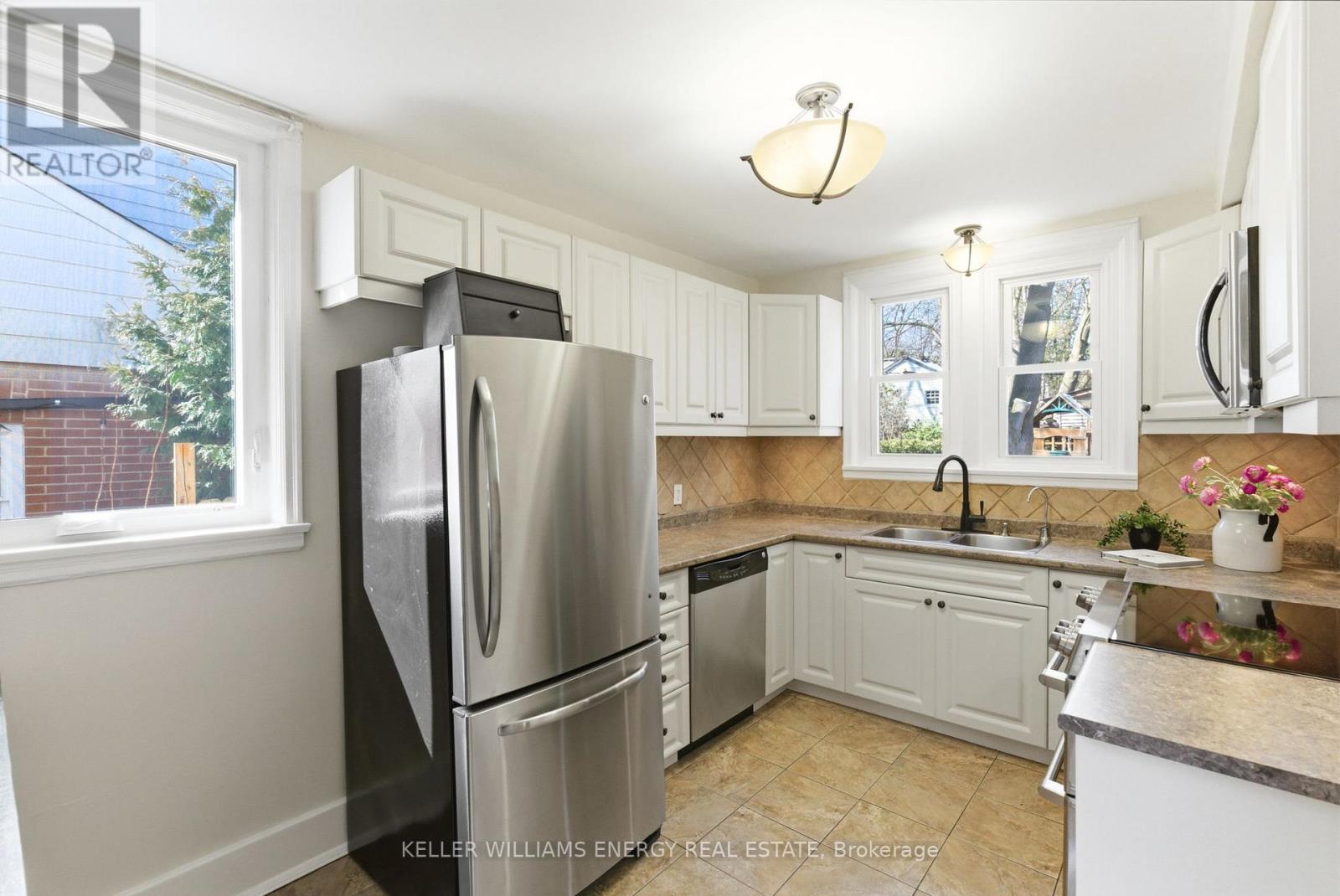 748 Mary Street N, Oshawa, Ontario L1G 5G3 - Photo 13 - E12977300