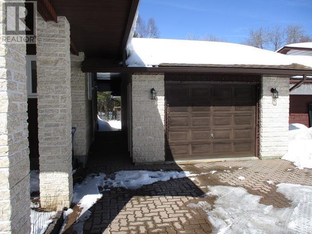 23 Ross St, Dryden, Ontario  P8N 1T9 - Photo 3 - TB2600620