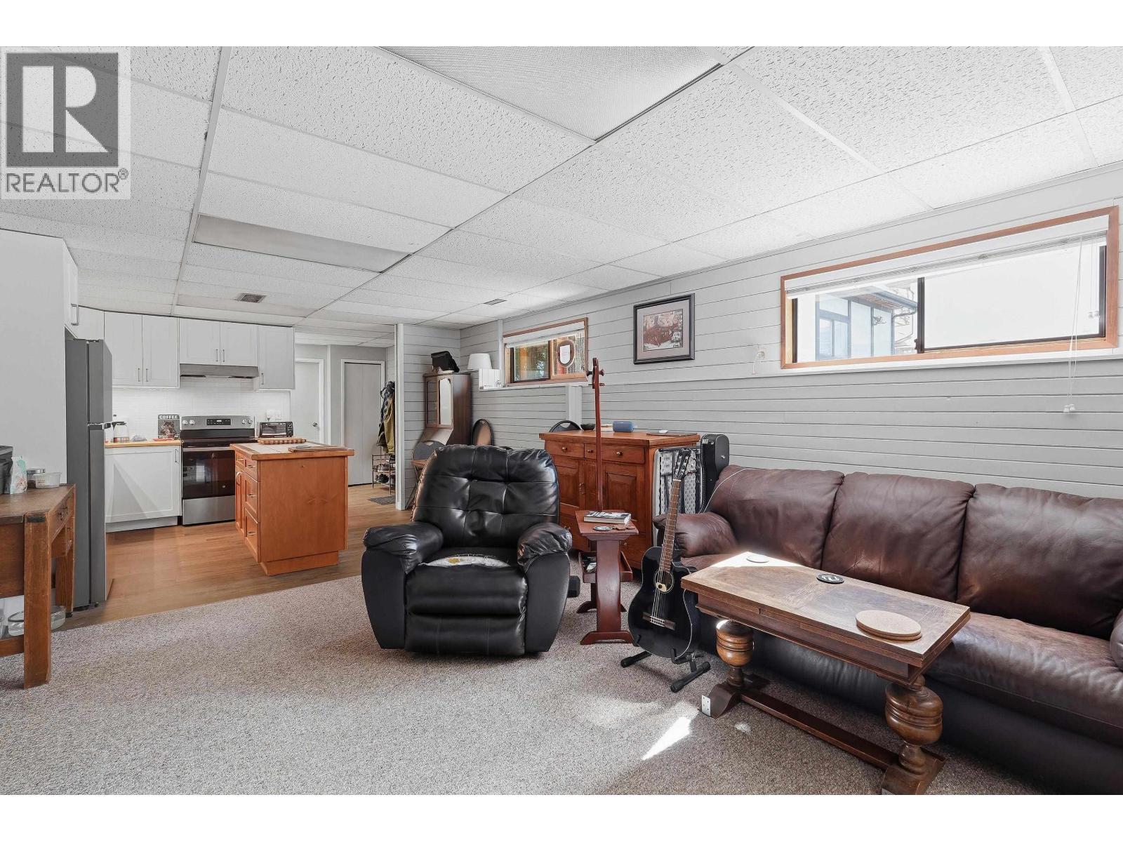 496 Glenbrook Drive, New Westminster, British Columbia  V3L 5K1 - Photo 29 - R3108342