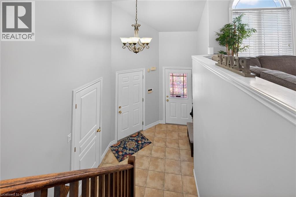 16 Downing Street, Binbrook, Ontario  L0R 1C0 - Photo 32 - 40819177