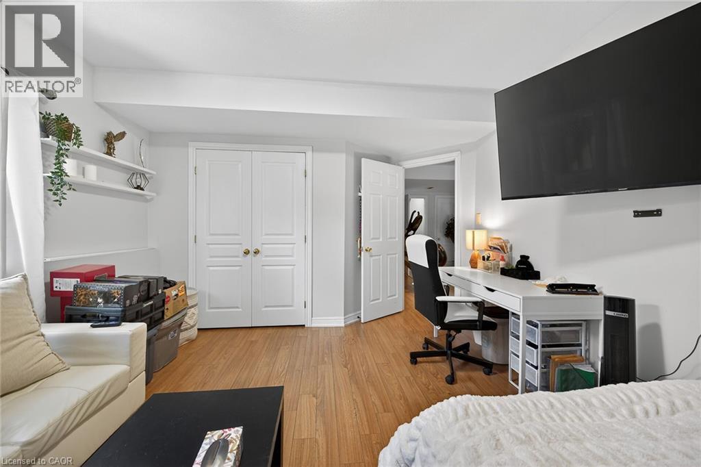 16 Downing Street, Binbrook, Ontario  L0R 1C0 - Photo 42 - 40819177