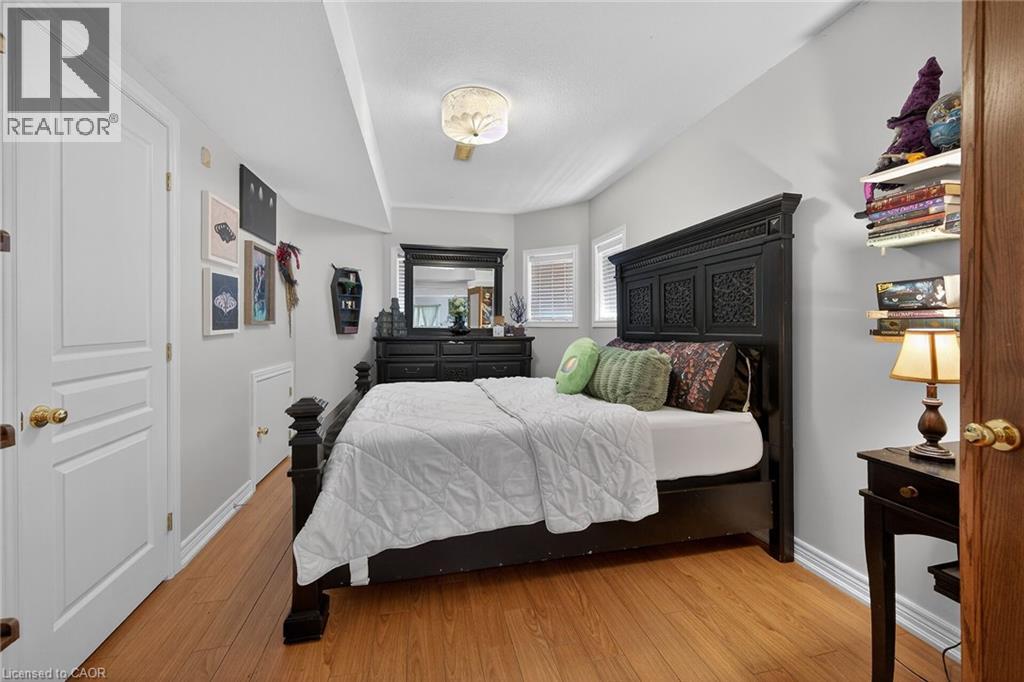 16 Downing Street, Binbrook, Ontario  L0R 1C0 - Photo 39 - 40819177