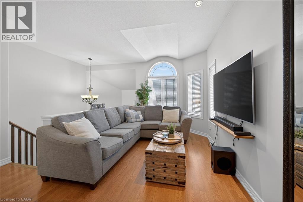 16 Downing Street, Binbrook, Ontario  L0R 1C0 - Photo 10 - 40819177