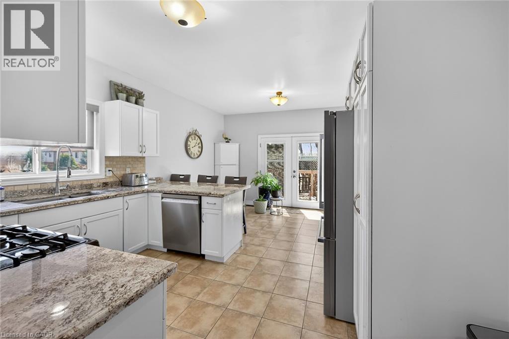 16 Downing Street, Binbrook, Ontario  L0R 1C0 - Photo 13 - 40819177