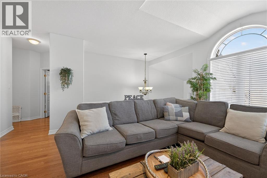 16 Downing Street, Binbrook, Ontario  L0R 1C0 - Photo 11 - 40819177