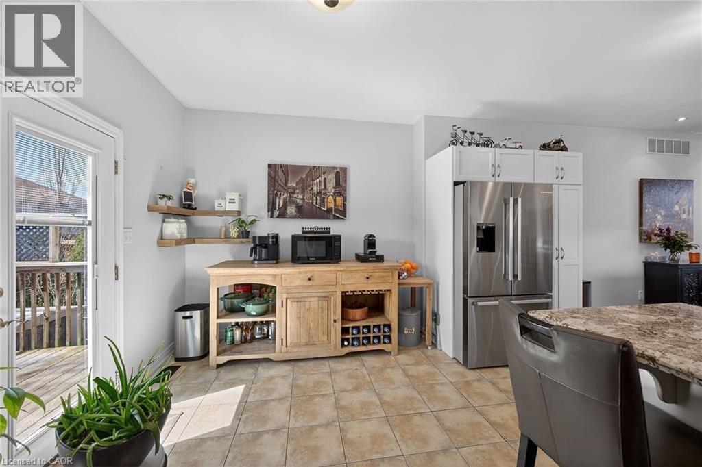 16 Downing Street, Binbrook, Ontario  L0R 1C0 - Photo 18 - 40819177