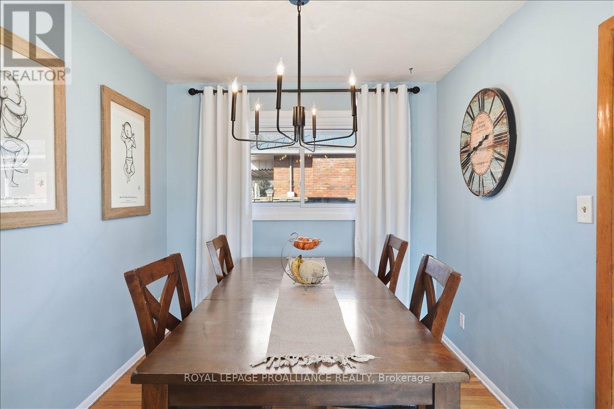 24 Melrose Crescent, Belleville, Ontario  K8N 1X9 - Photo 12 - X12977180