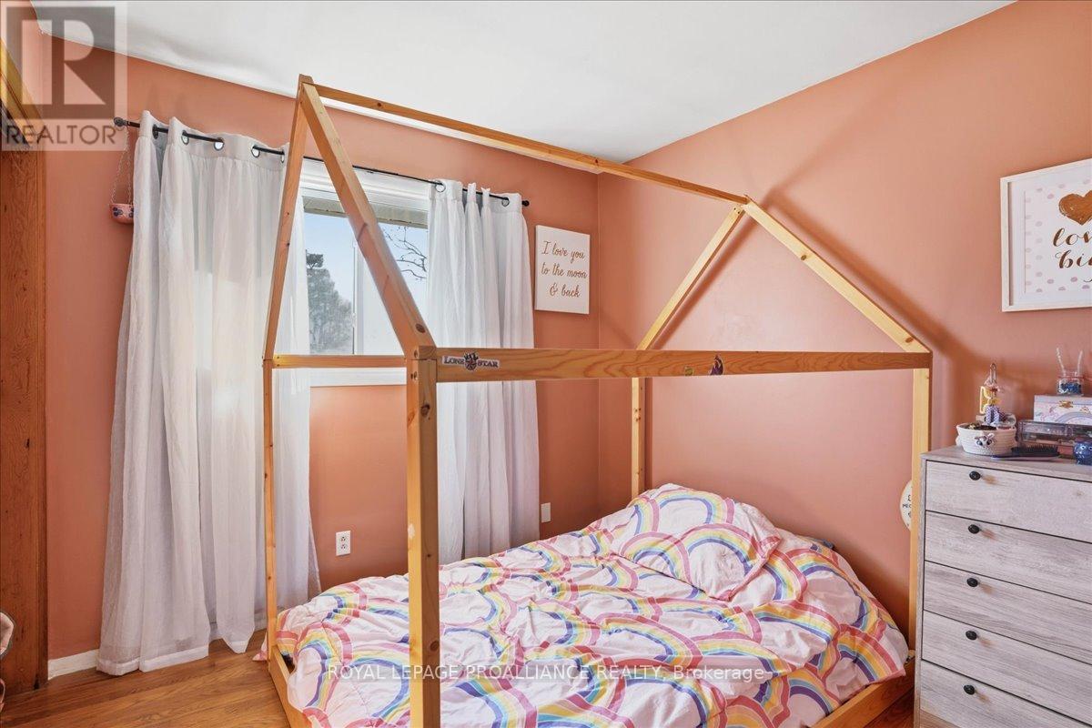 24 Melrose Crescent, Belleville, Ontario  K8N 1X9 - Photo 19 - X12977180