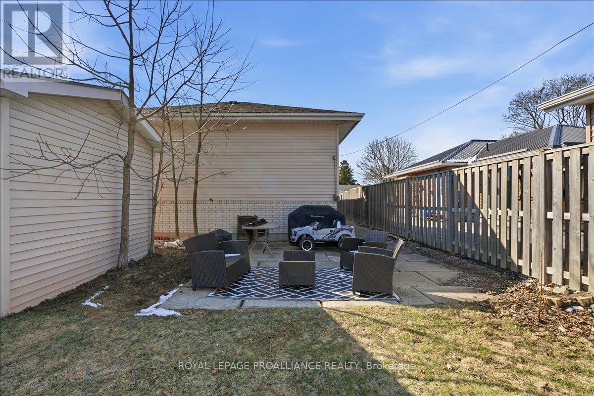 24 Melrose Crescent, Belleville, Ontario  K8N 1X9 - Photo 25 - X12977180