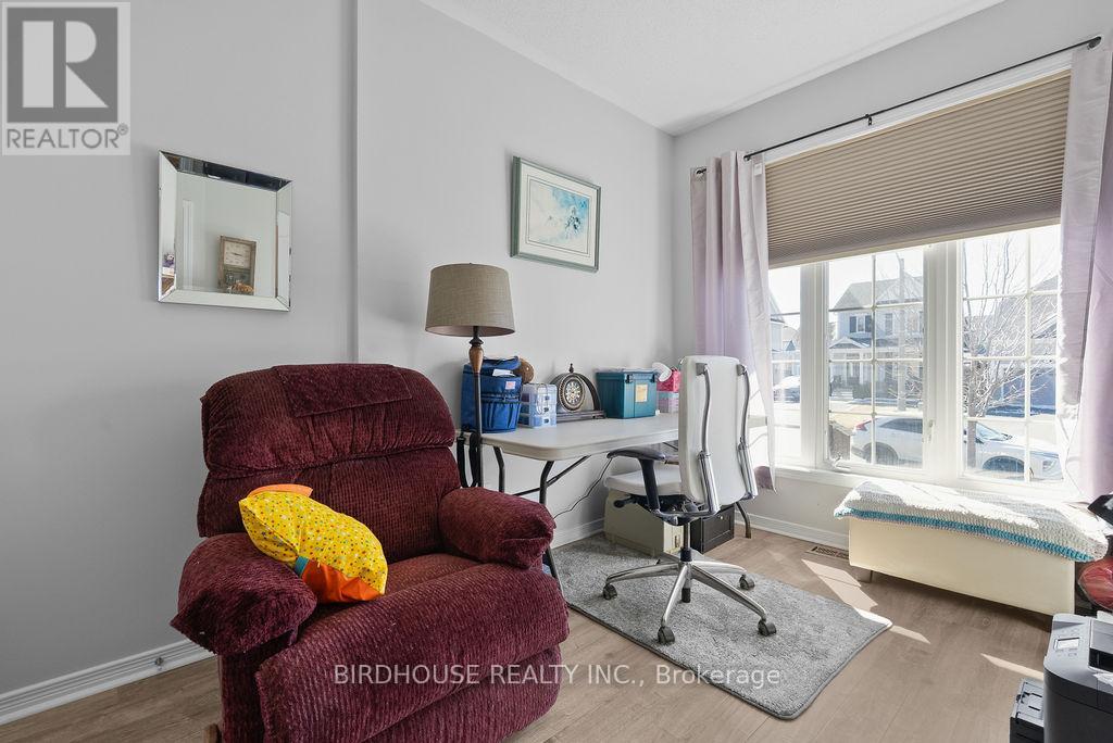 8 Deacon Crescent, Kawartha Lakes, Ontario  K9V 0L4 - Photo 14 - X12977224