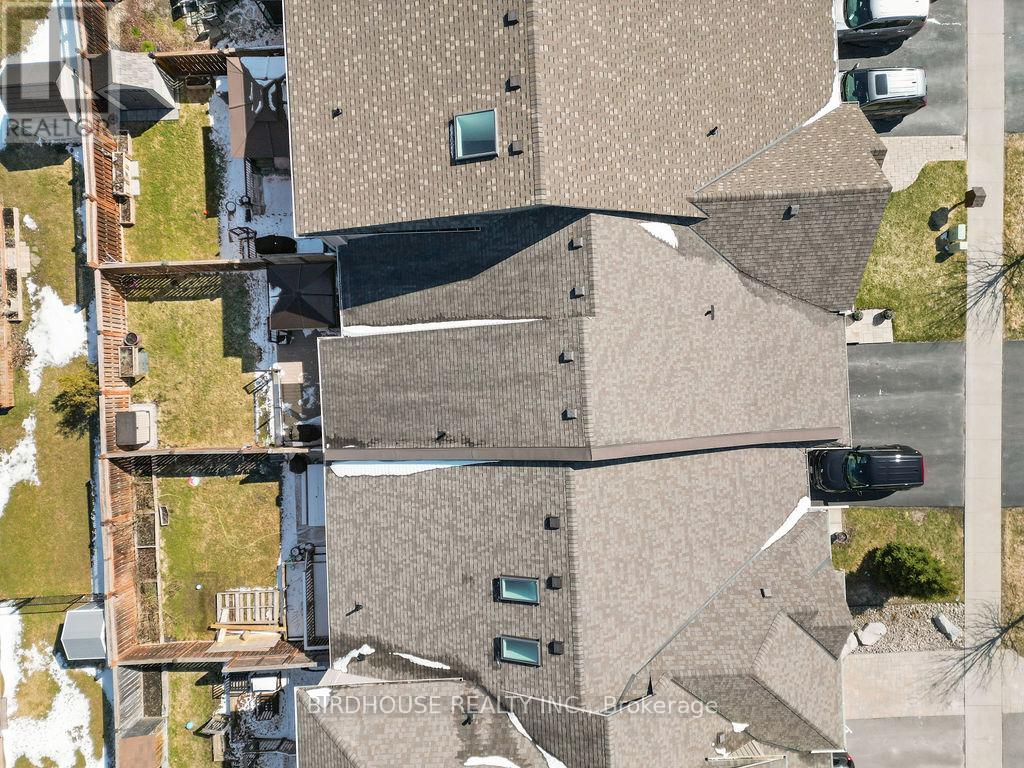 8 Deacon Crescent, Kawartha Lakes, Ontario  K9V 0L4 - Photo 29 - X12977224