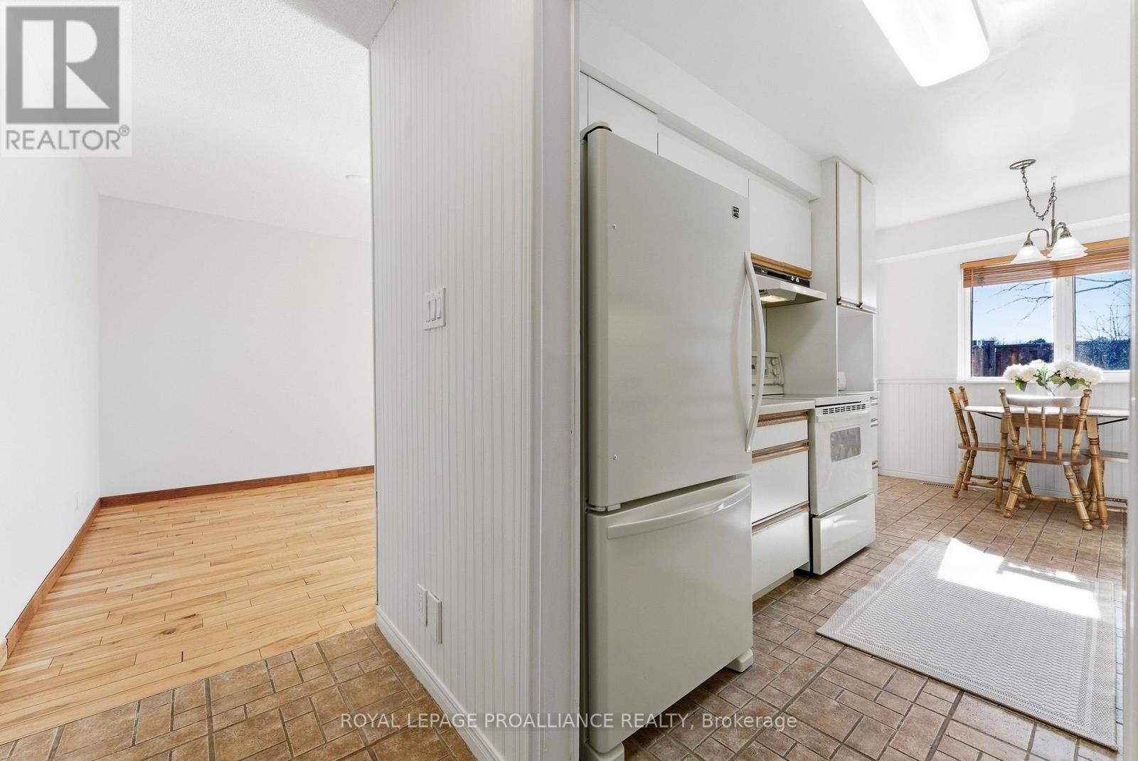 G - 168g Singleton Drive, Belleville, Ontario K8N 5H4 - Photo 5 - X12977288