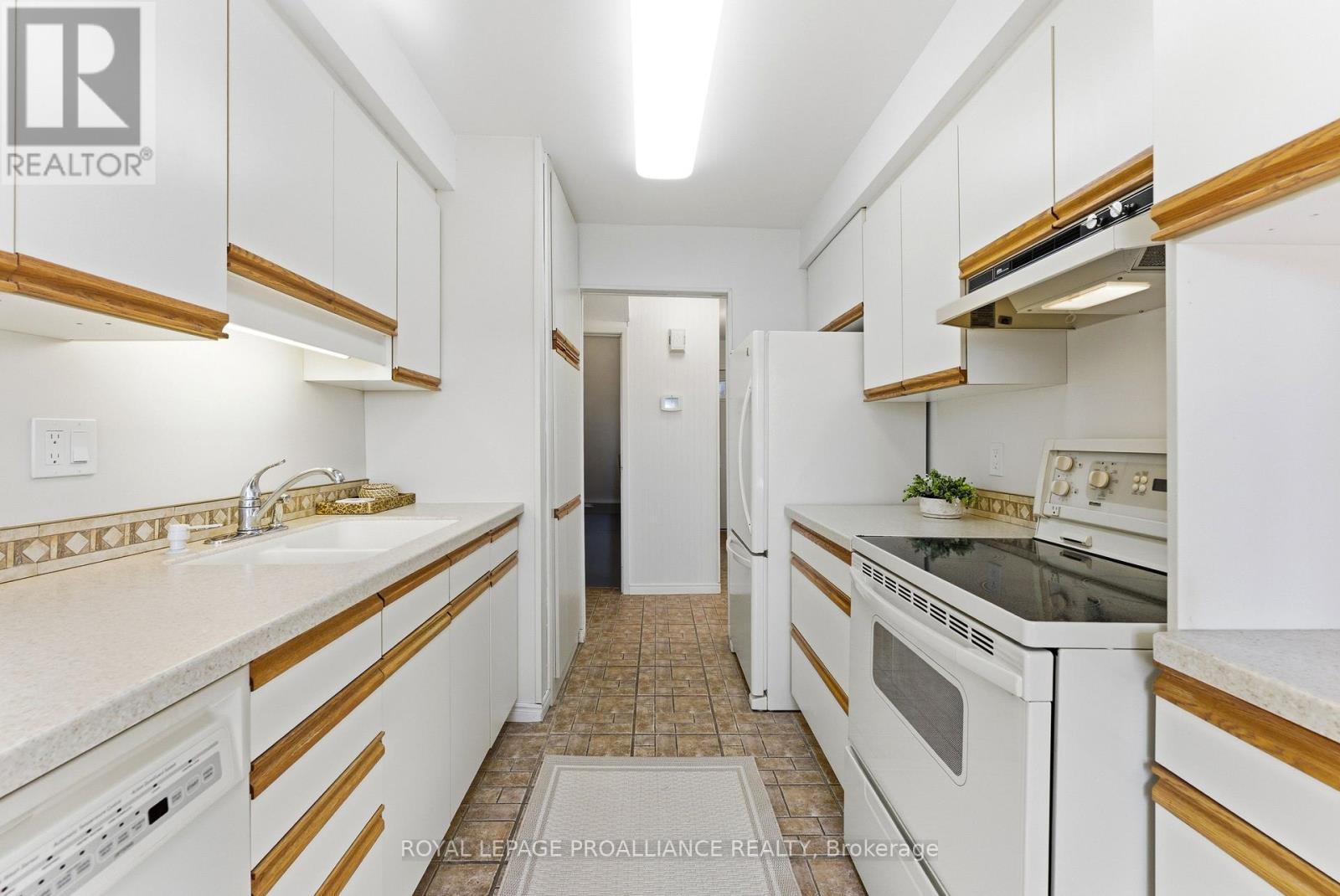 G - 168g Singleton Drive, Belleville, Ontario K8N 5H4 - Photo 9 - X12977288