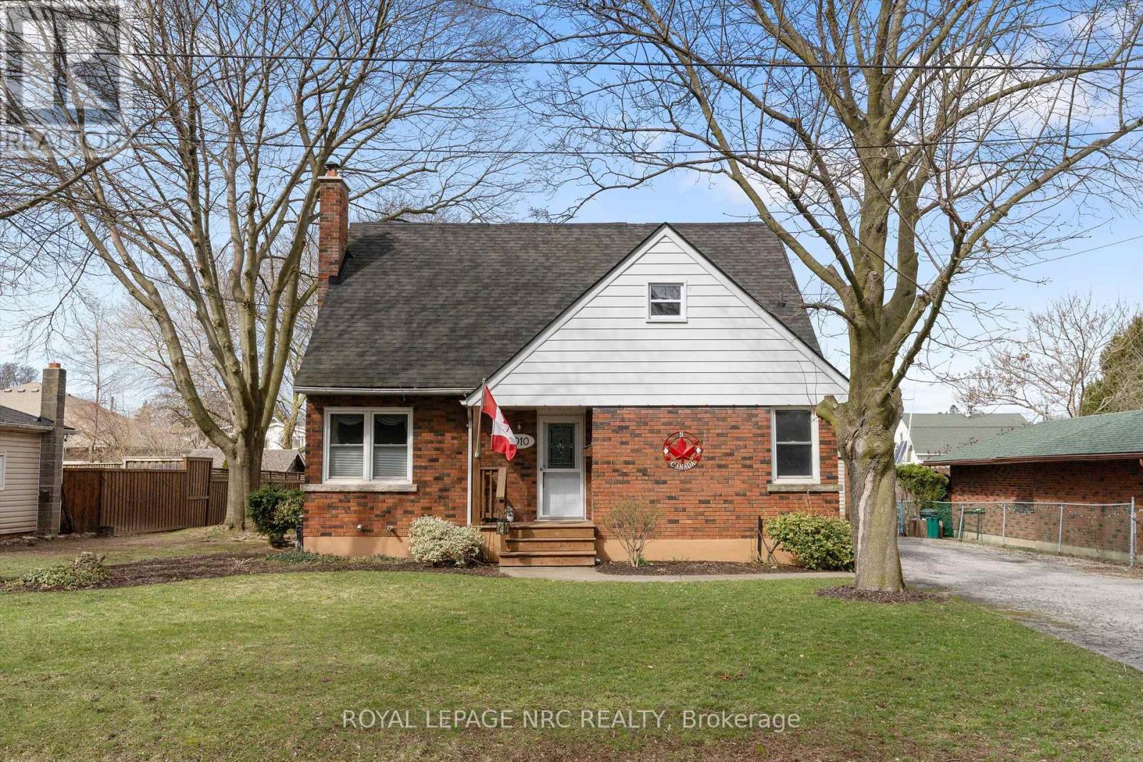 Property Listing: 4010 Miller Avenue, Lincoln (Lincoln-Jordan/Vineland), Ontario