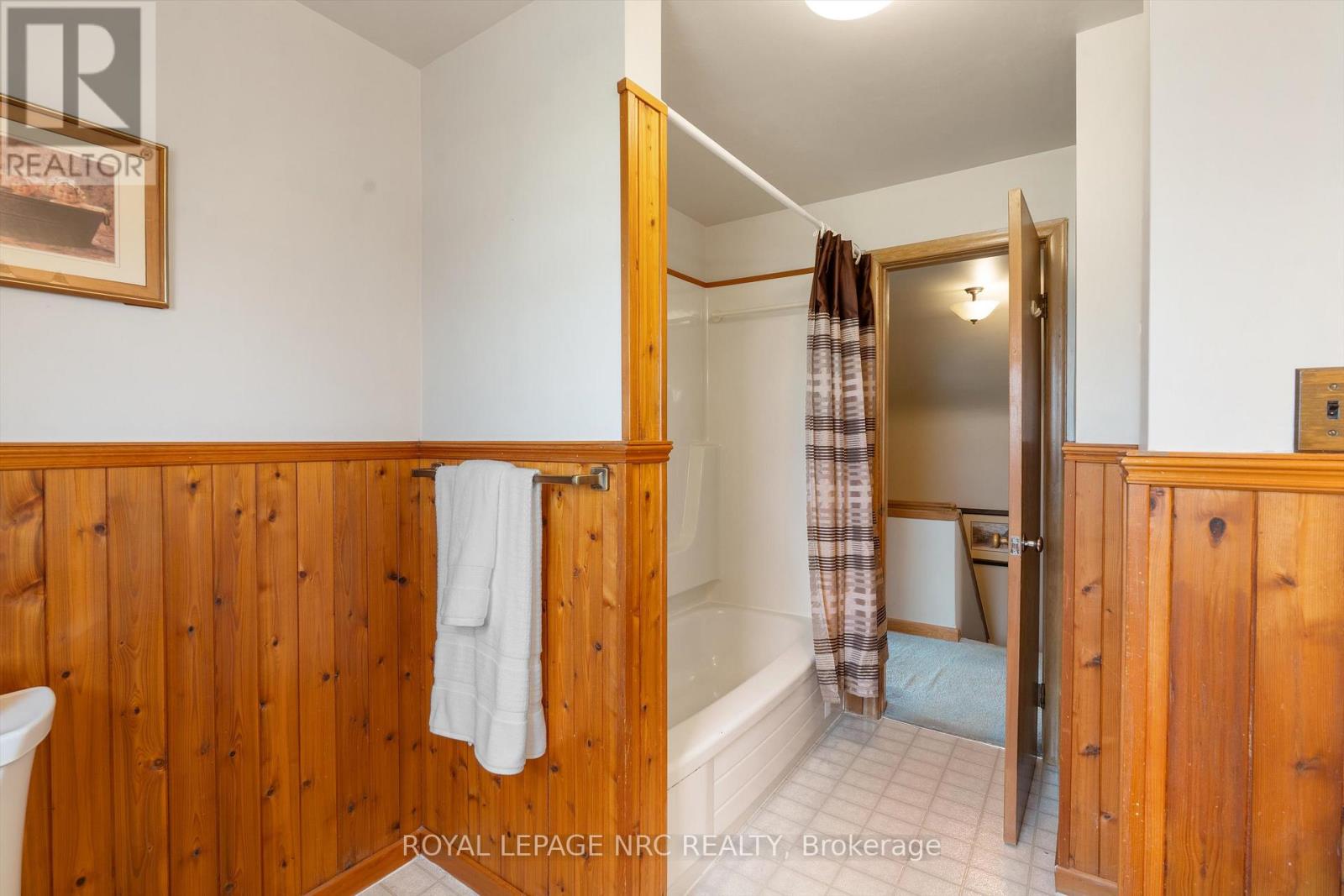 4010 Miller Avenue, Lincoln, Ontario  L0R 2C0 - Photo 22 - X12977184