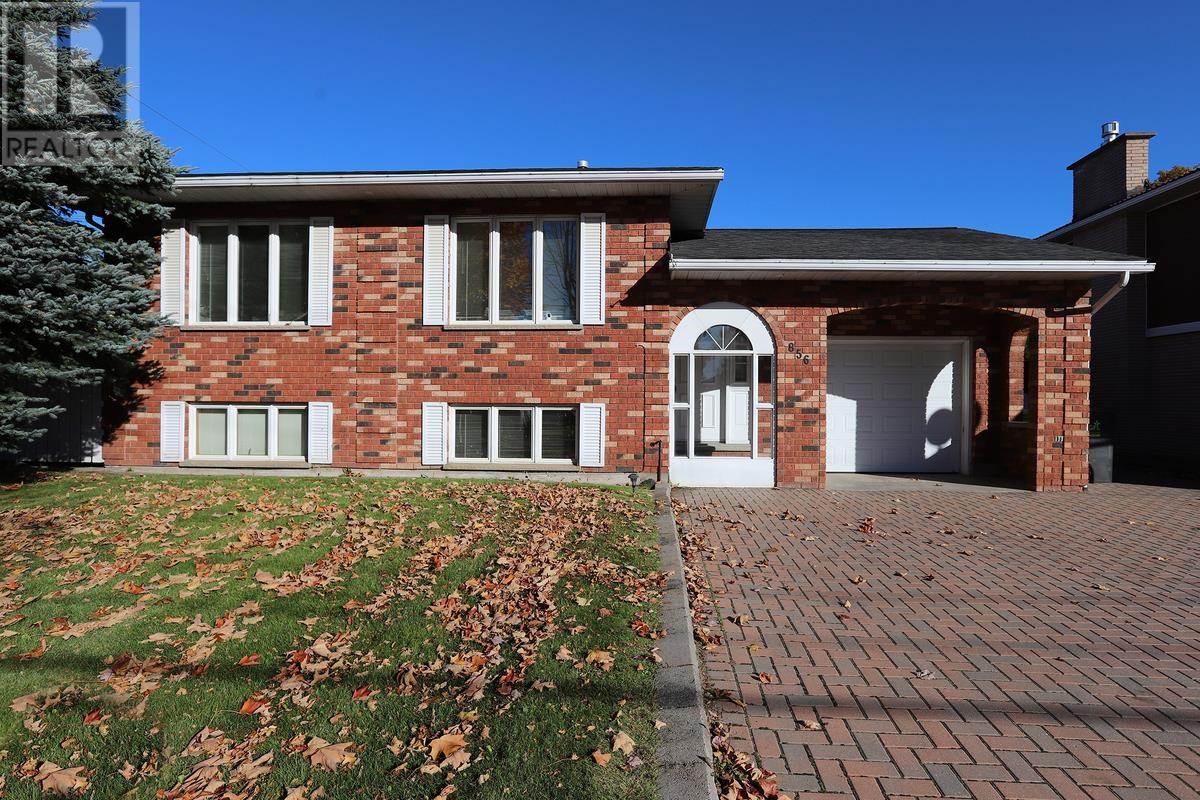 856 Pine ST, Sault Ste. Marie, Ontario