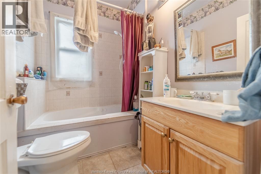 1135 Janette Avenue, Windsor, Ontario  N9A 5A6 - Photo 7 - 26007353