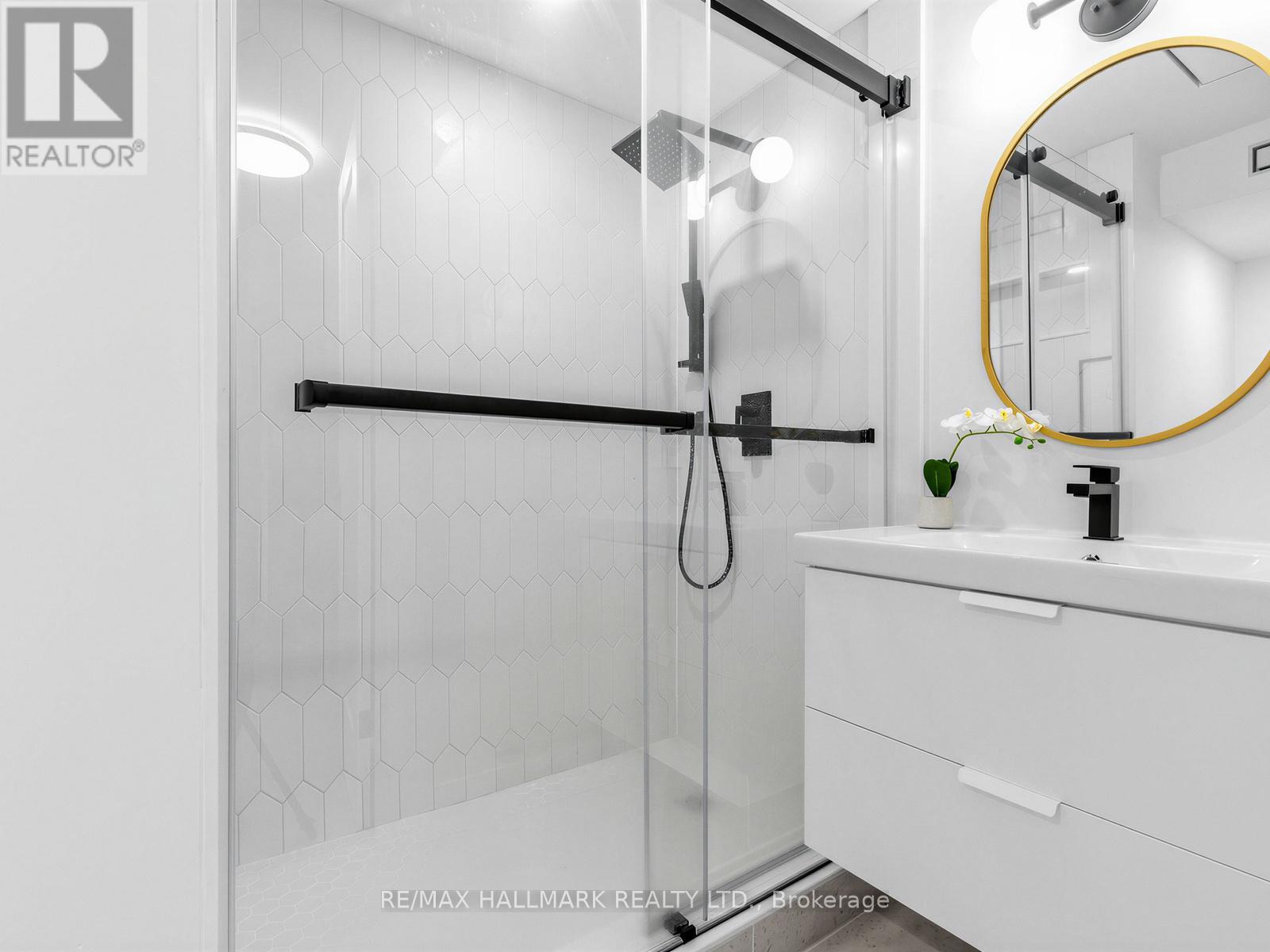 28 Munford Crescent, Toronto, Ontario  M4B 1C1 - Photo 30 - E12966944