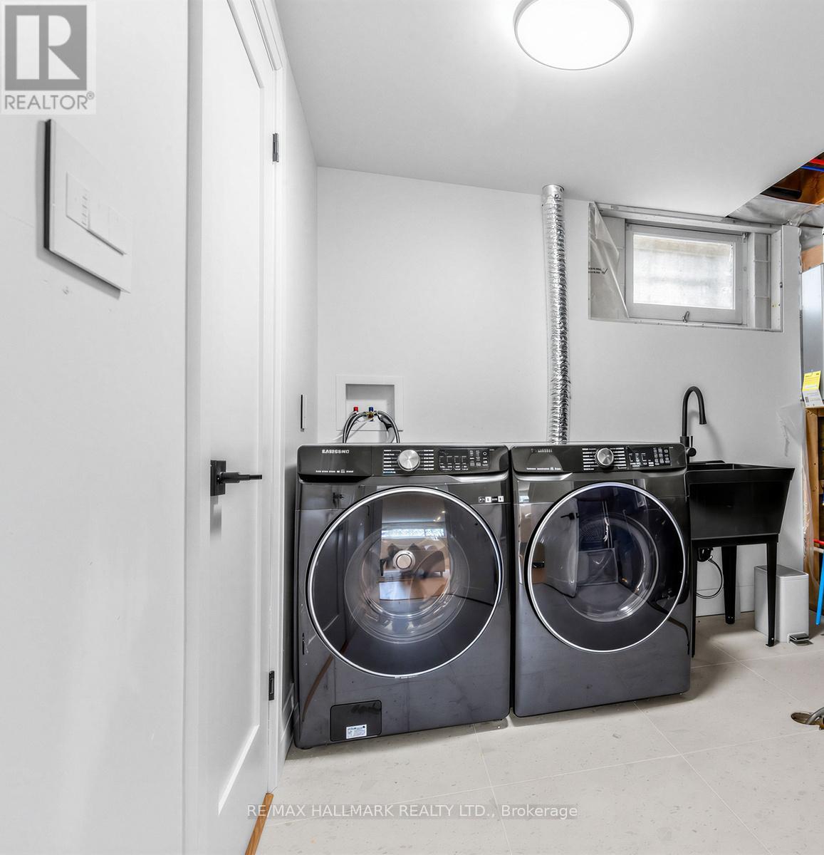 28 Munford Crescent, Toronto, Ontario  M4B 1C1 - Photo 31 - E12966944