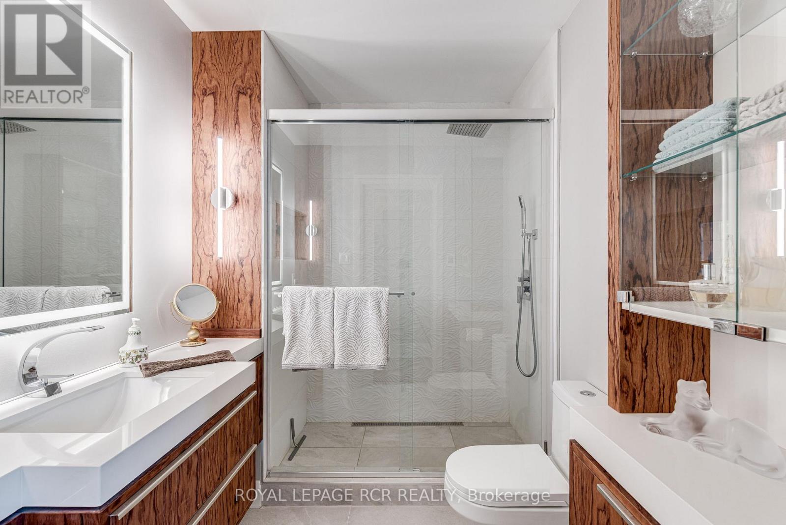 1 Lormik Drive, Uxbridge, Ontario  L9P 1R9 - Photo 21 - N12977310