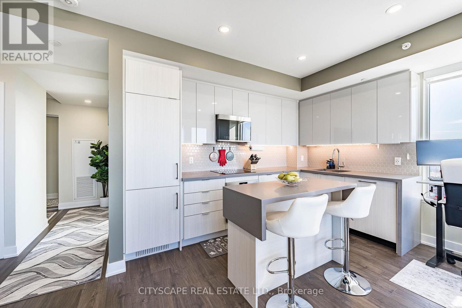 1008 - 2481 Taunton Road, Oakville, Ontario  L6H 3R7 - Photo 13 - W12977210