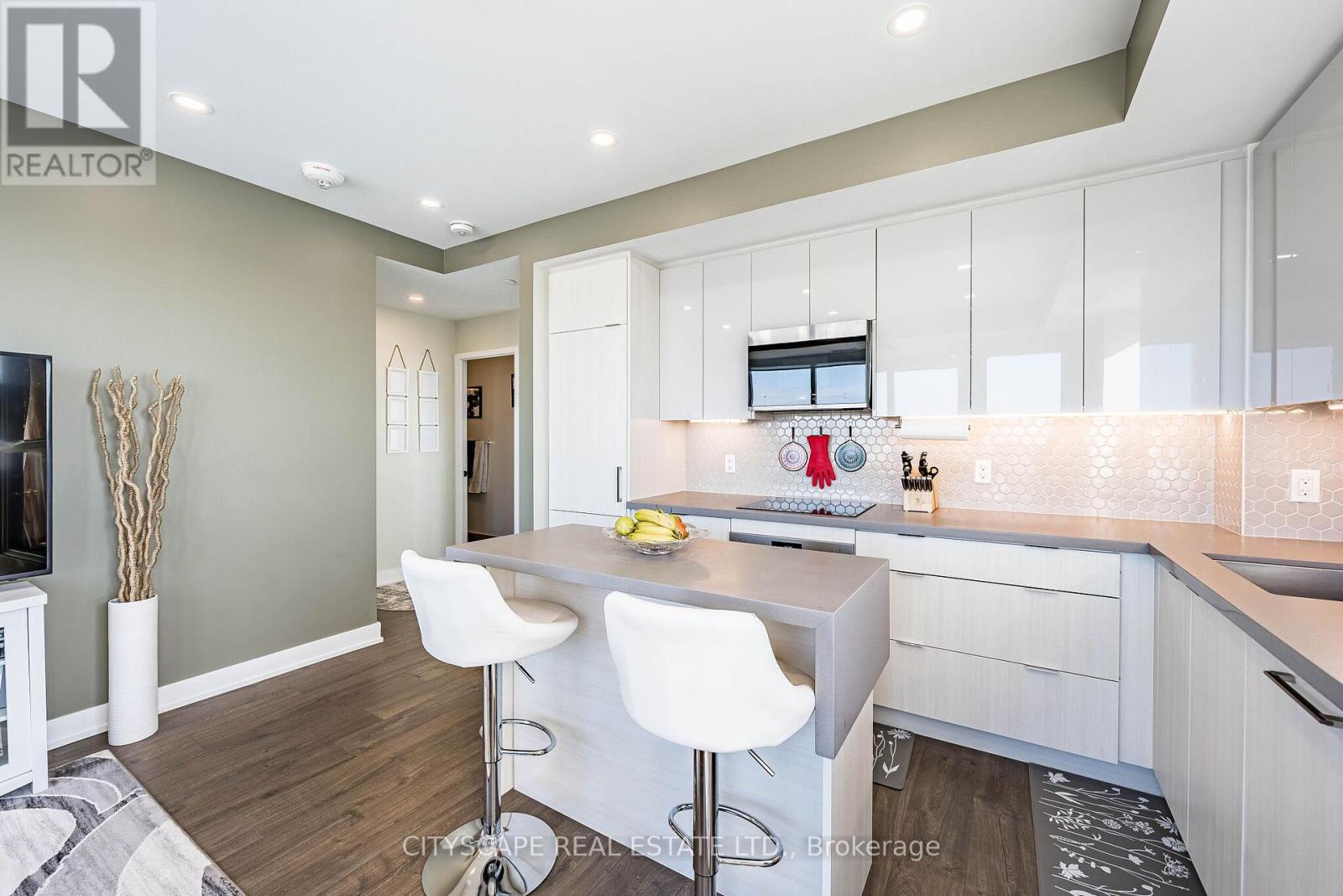 1008 - 2481 Taunton Road, Oakville, Ontario  L6H 3R7 - Photo 14 - W12977210