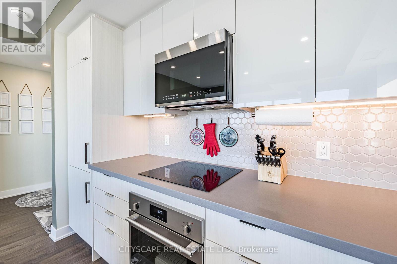 1008 - 2481 Taunton Road, Oakville, Ontario  L6H 3R7 - Photo 17 - W12977210