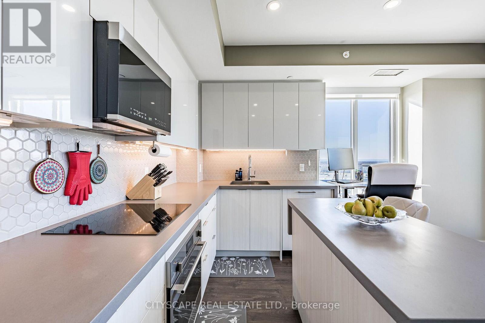 1008 - 2481 Taunton Road, Oakville, Ontario  L6H 3R7 - Photo 18 - W12977210