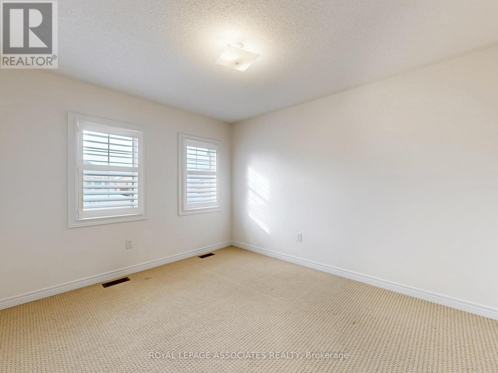 10 Lloyd Crescent, Brampton, Ontario  L7A 4J5 - Photo 37 - W12977234