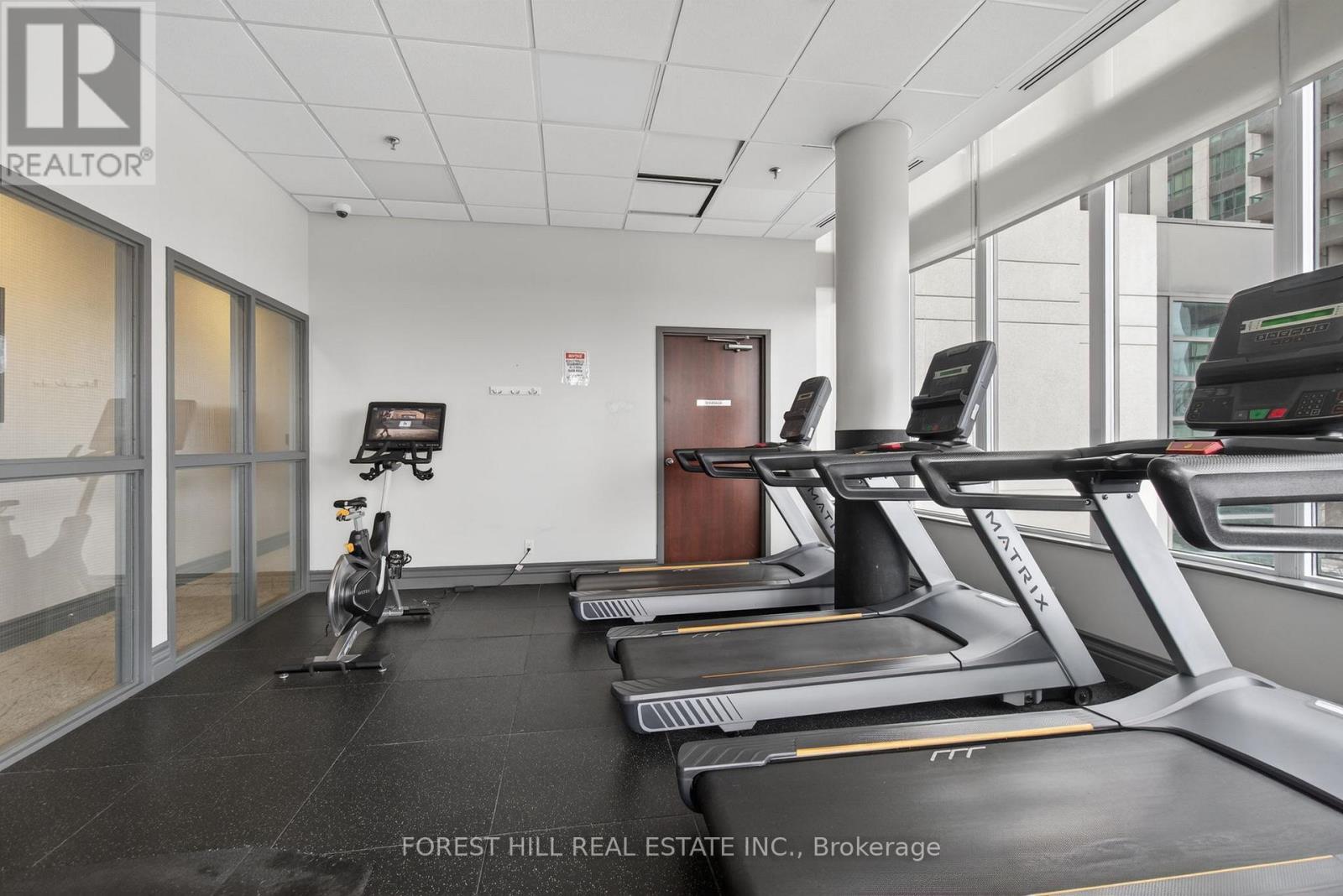 505 - 335 Rathburn Road W, Mississauga, Ontario  L5B 0C8 - Photo 39 - W12977240