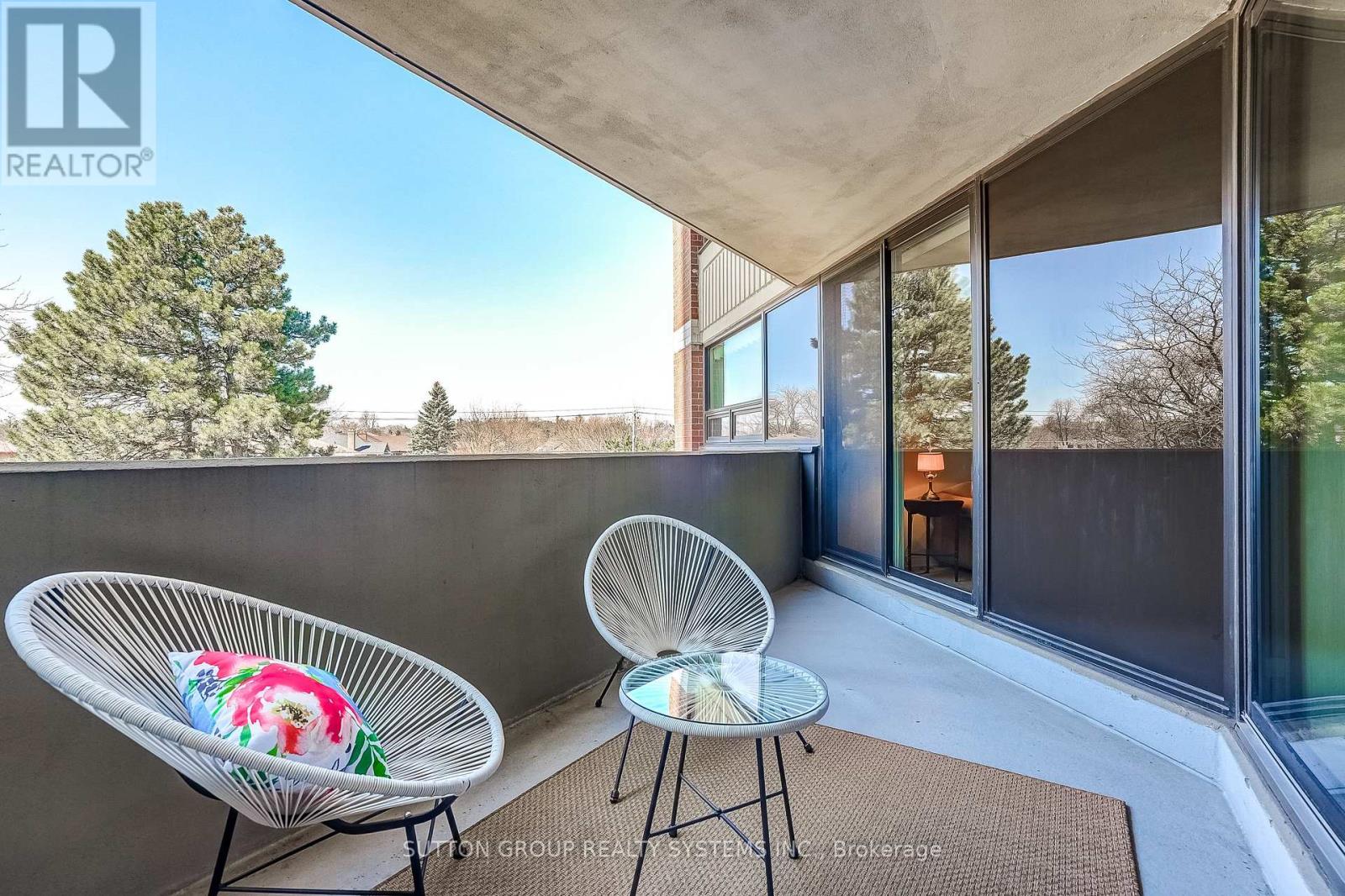 308 - 95 La Rose Avenue, Toronto, Ontario  M9P 3T2 - Photo 17 - W12977254