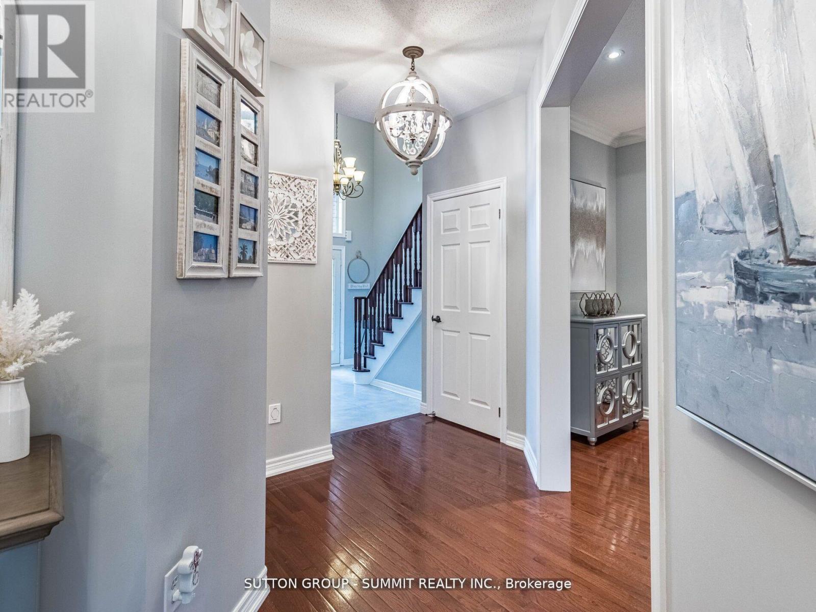 15089 Danby Road, Halton Hills, Ontario  L7G 0B1 - Photo 10 - W12977258