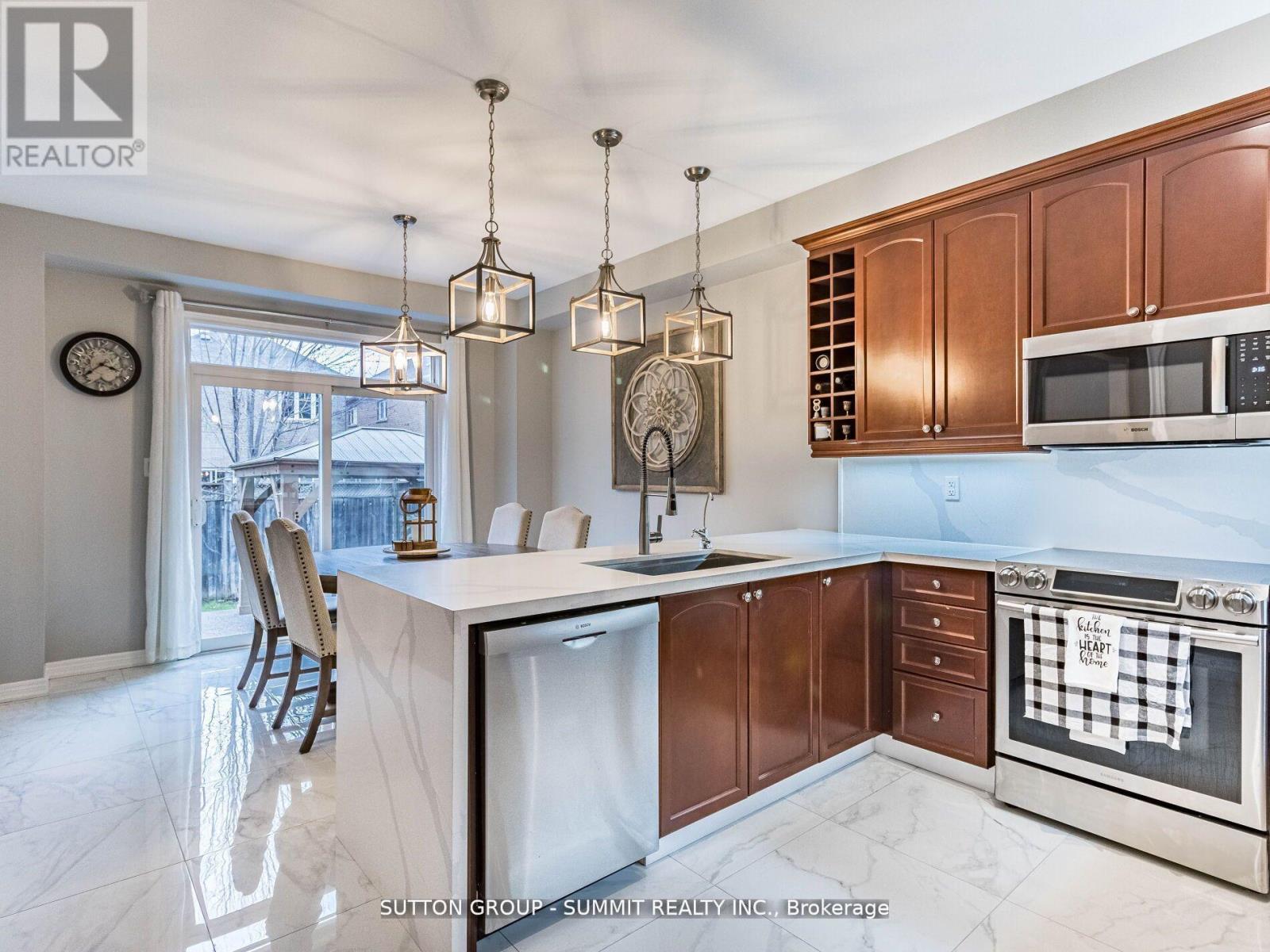 15089 Danby Road, Halton Hills, Ontario  L7G 0B1 - Photo 11 - W12977258