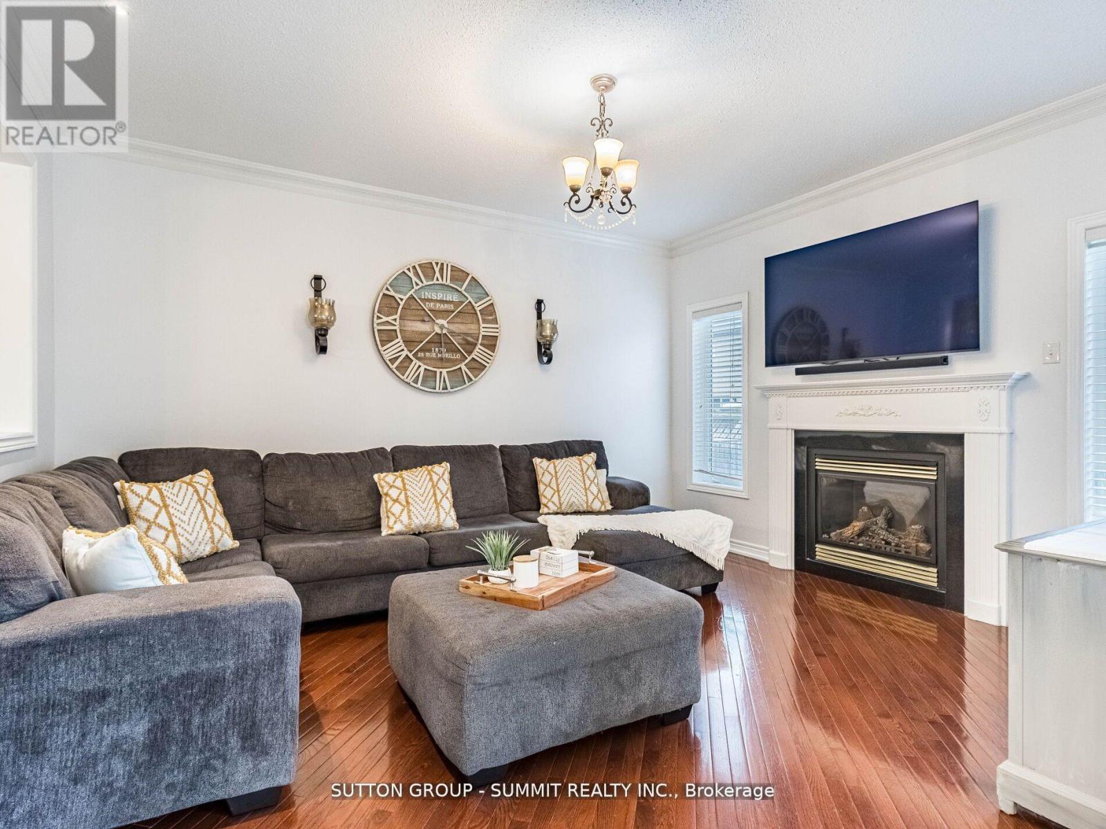 15089 Danby Road, Halton Hills, Ontario  L7G 0B1 - Photo 14 - W12977258