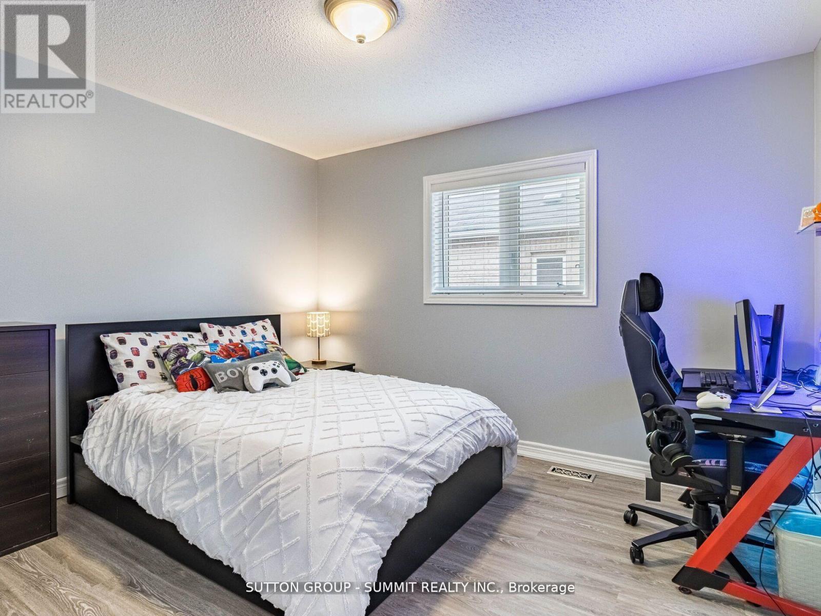 15089 Danby Road, Halton Hills, Ontario  L7G 0B1 - Photo 24 - W12977258