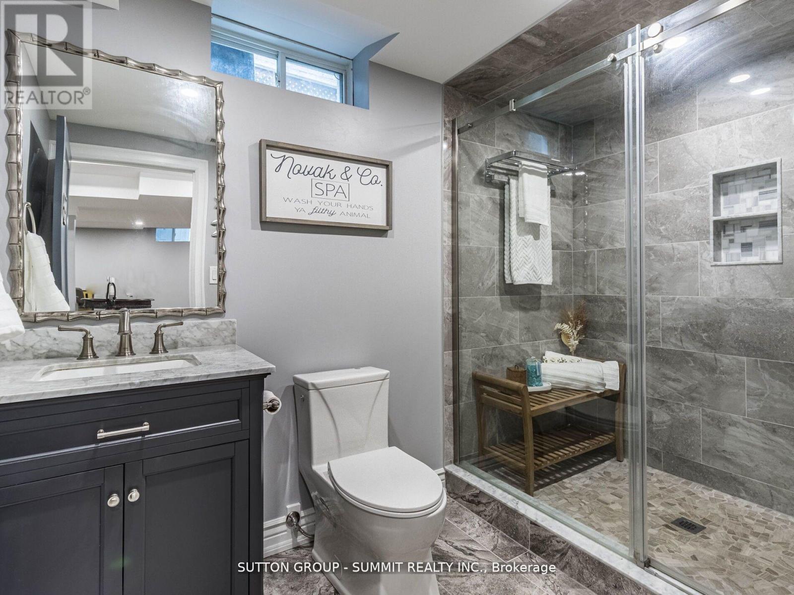 15089 Danby Road, Halton Hills, Ontario  L7G 0B1 - Photo 34 - W12977258