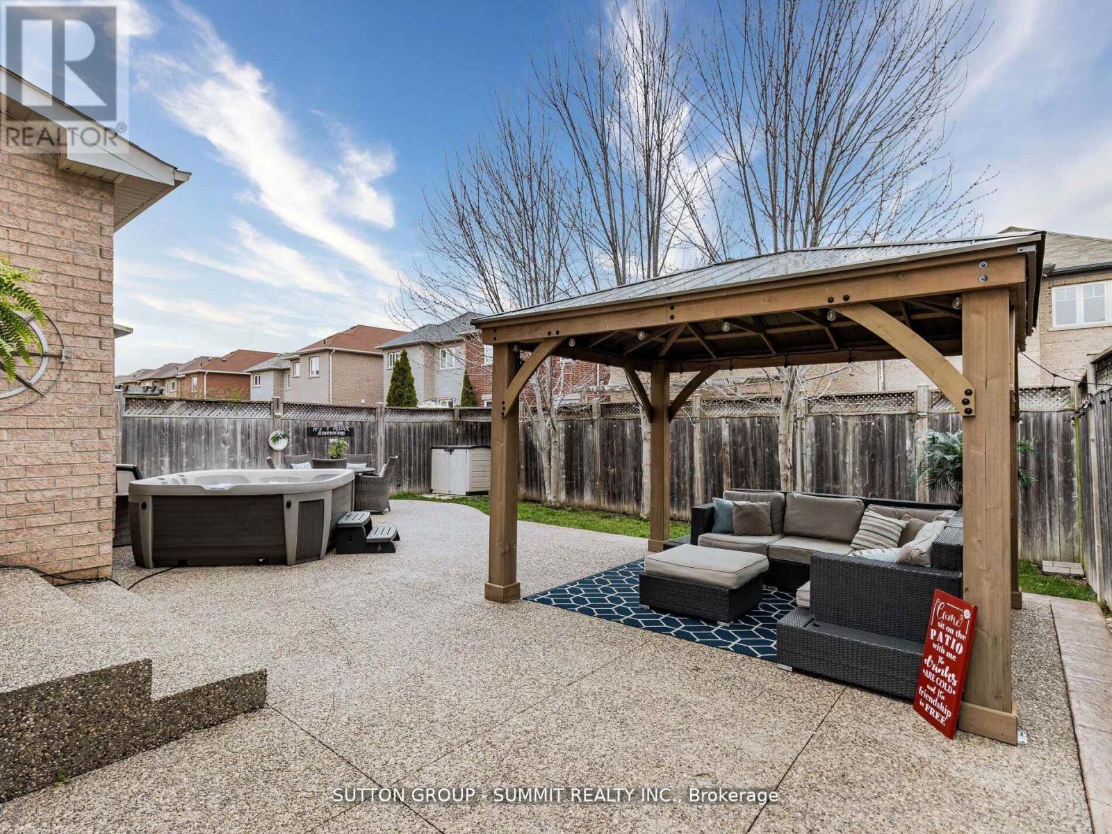 15089 Danby Road, Halton Hills, Ontario  L7G 0B1 - Photo 35 - W12977258