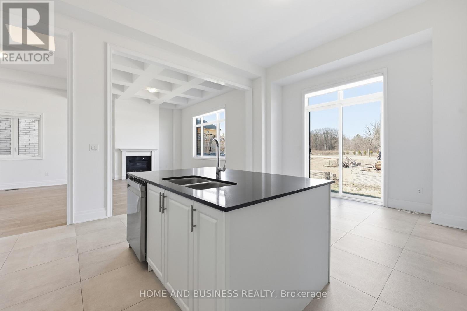 3241 Dove Drive, Oakville, Ontario  L6H 7G1 - Photo 13 - W12977262