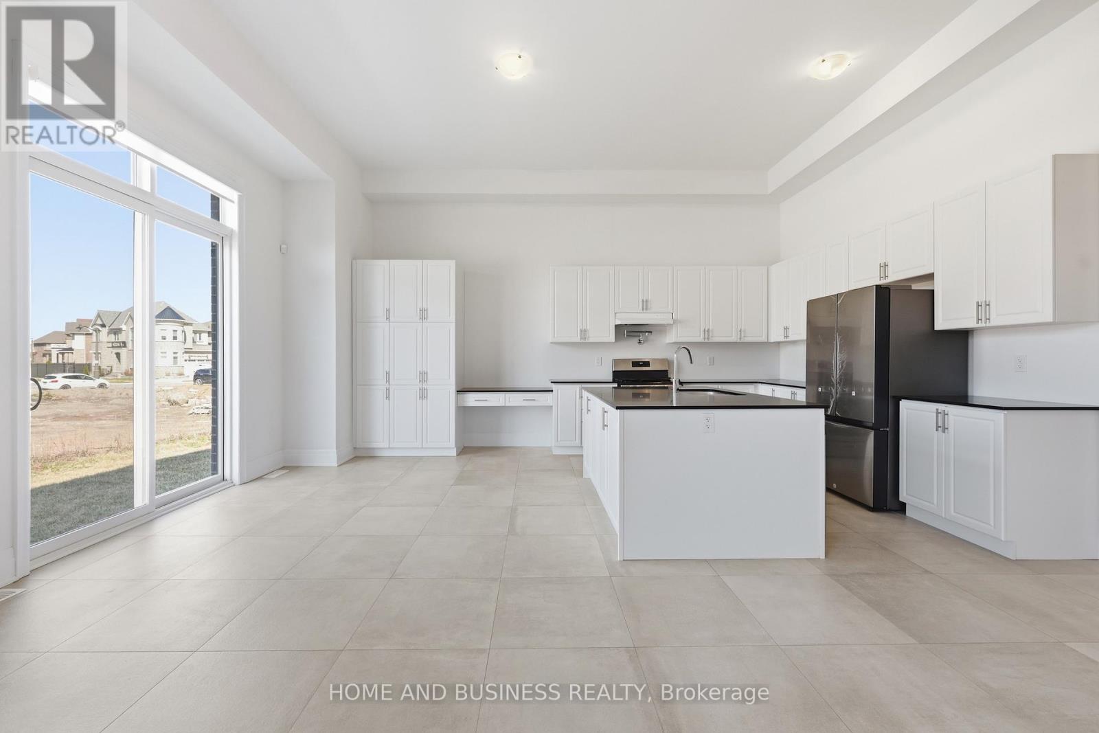 3241 Dove Drive, Oakville, Ontario  L6H 7G1 - Photo 17 - W12977262