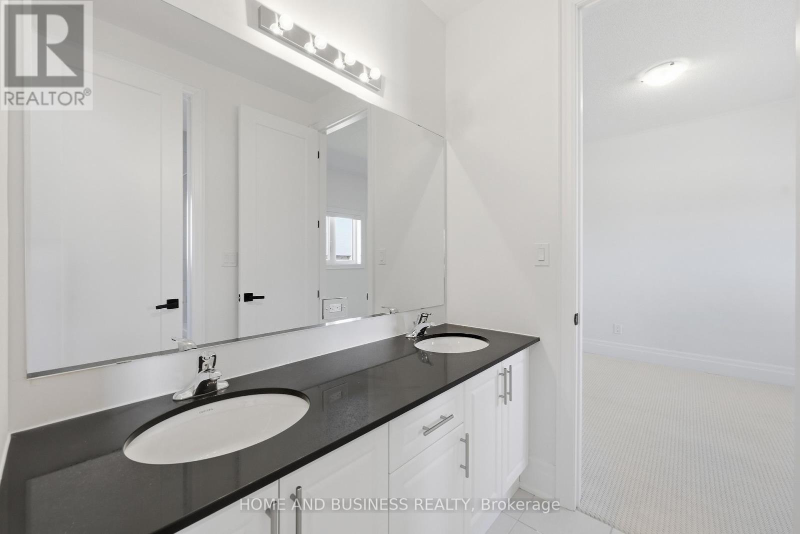 3241 Dove Drive, Oakville, Ontario  L6H 7G1 - Photo 34 - W12977262