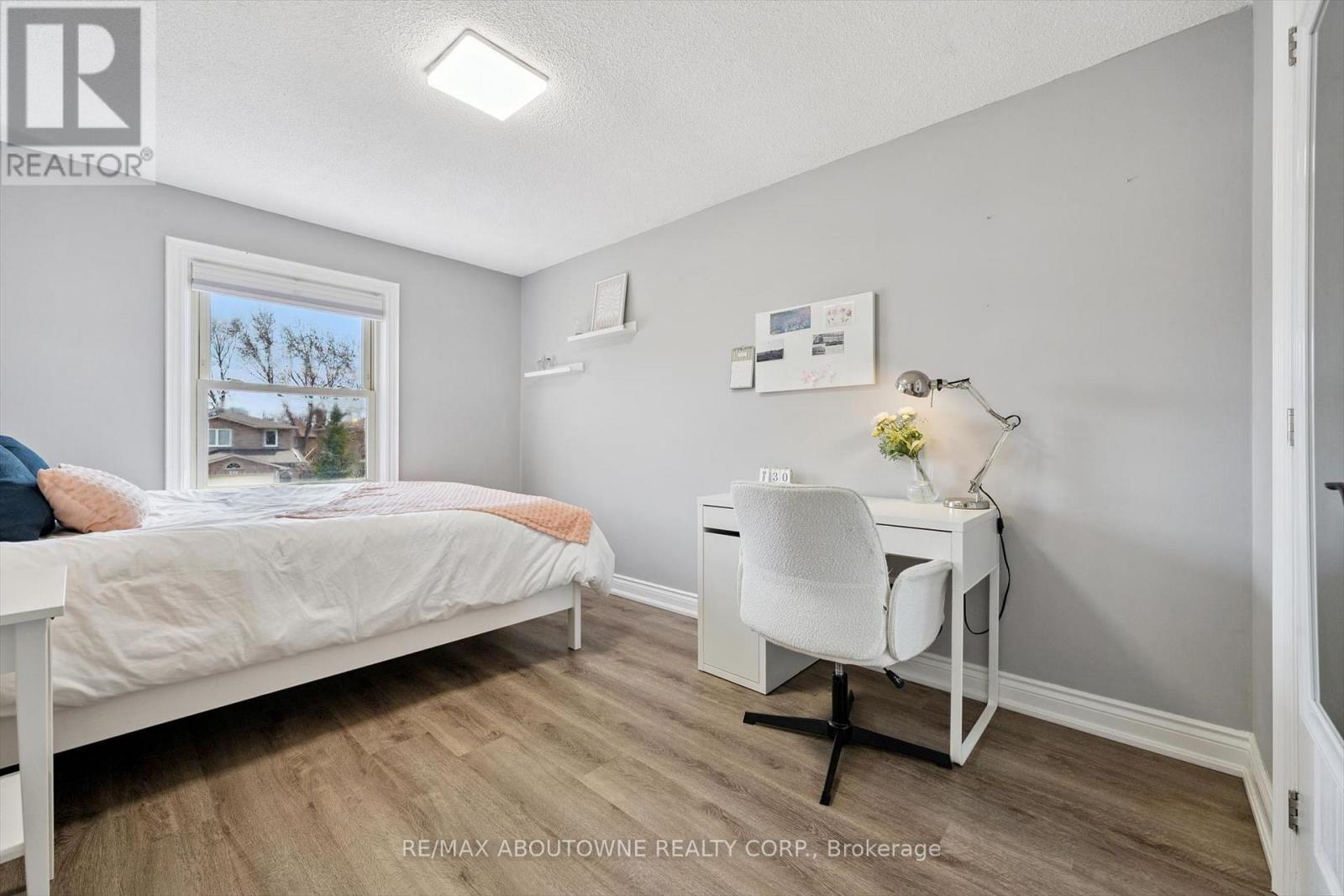 395 Maidstone Crescent, Oakville, Ontario  L6M 1C1 - Photo 22 - W12977272