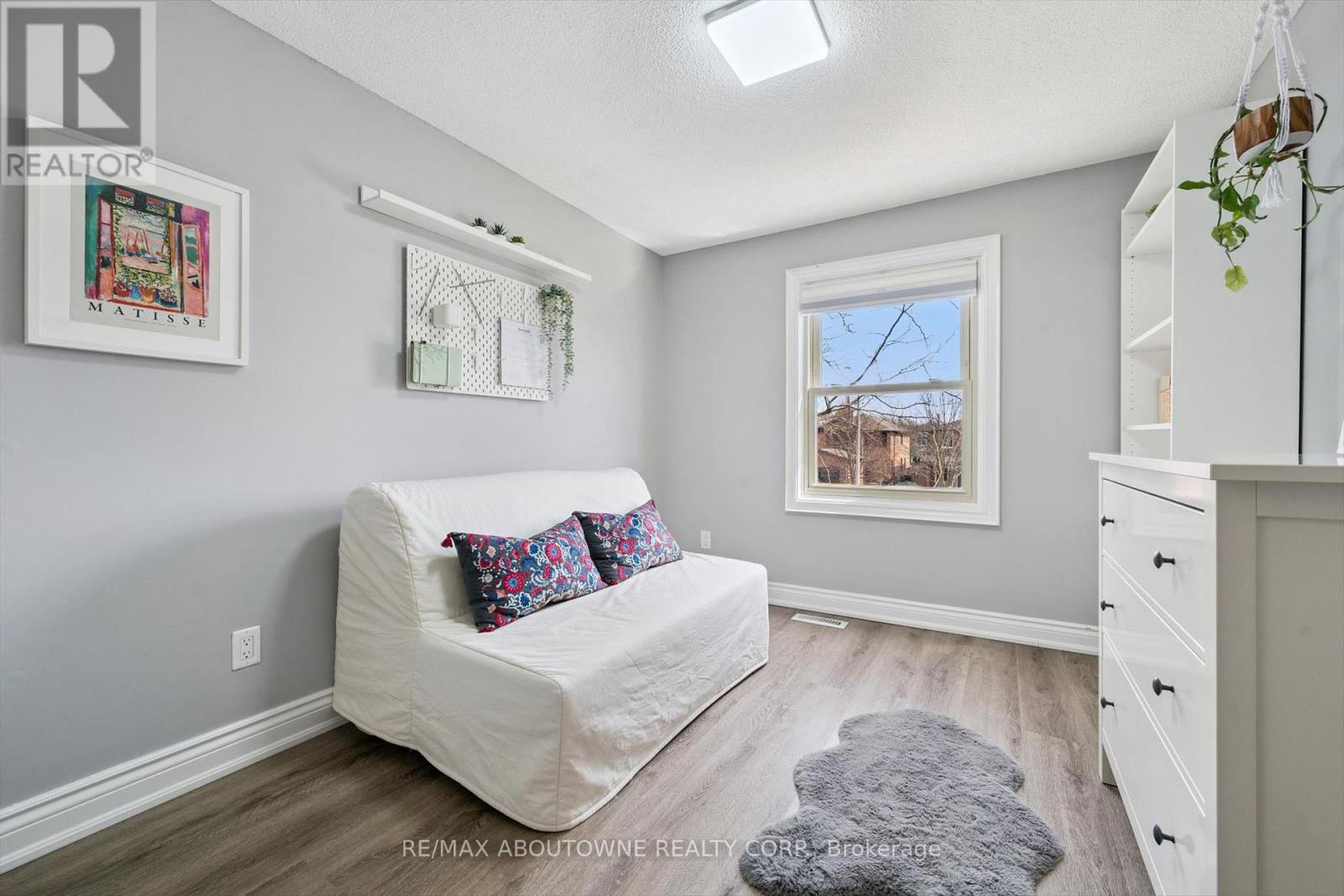 395 Maidstone Crescent, Oakville, Ontario  L6M 1C1 - Photo 24 - W12977272