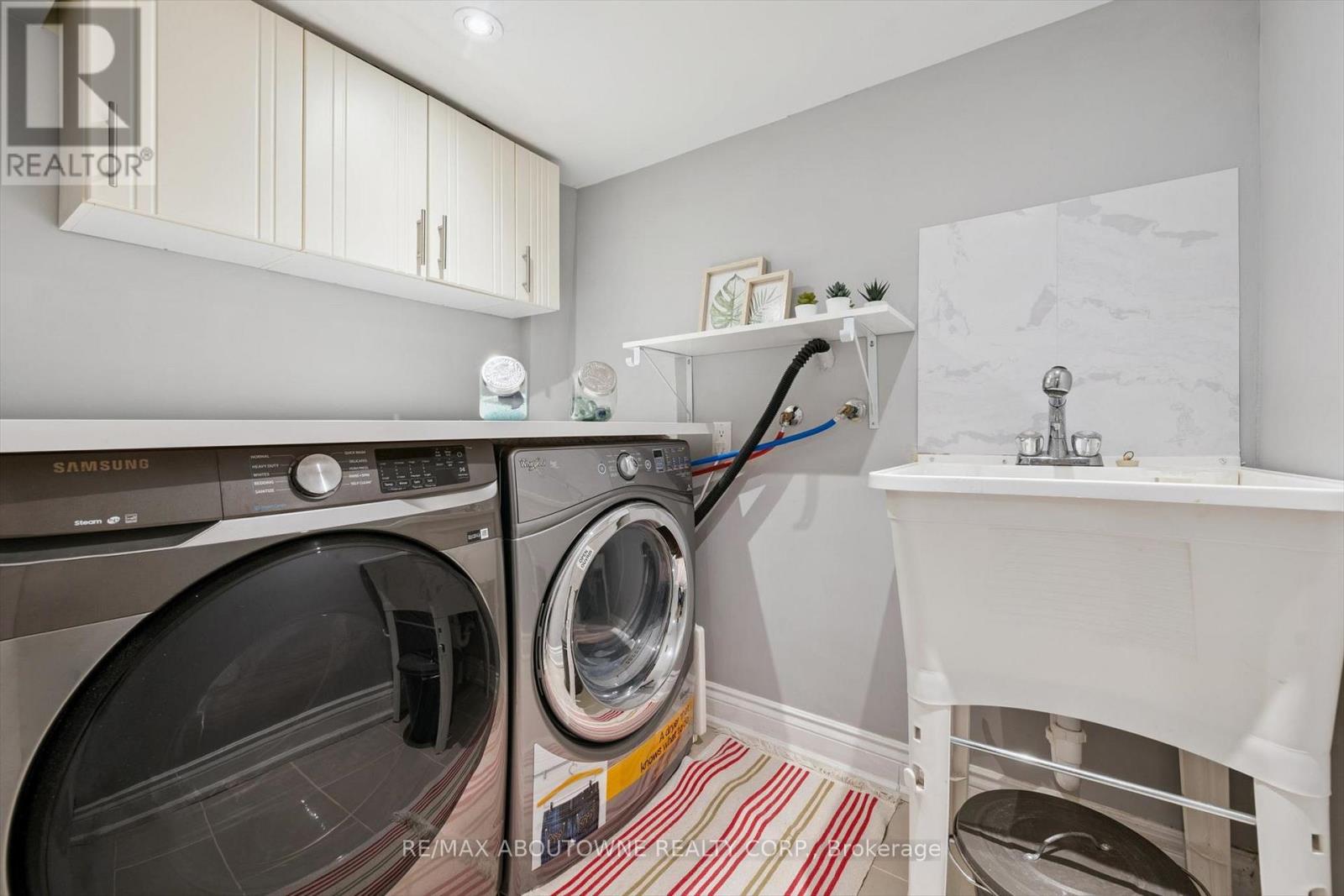 395 Maidstone Crescent, Oakville, Ontario  L6M 1C1 - Photo 33 - W12977272