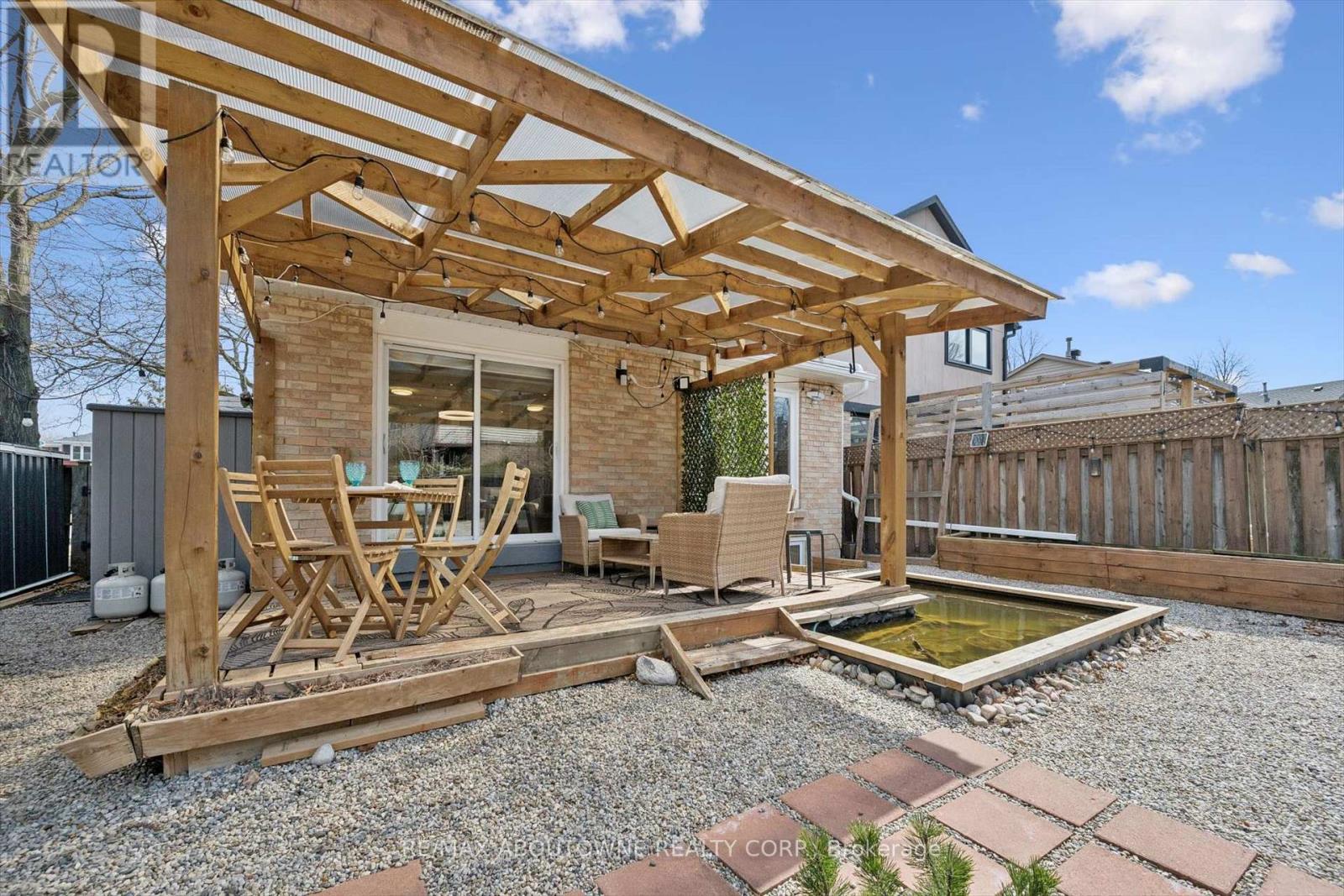 395 Maidstone Crescent, Oakville, Ontario  L6M 1C1 - Photo 36 - W12977272